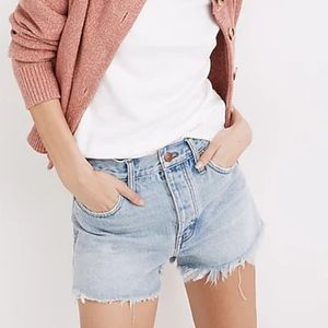 Madewell Relaxed Denim Light Wash Distressed Short size 30